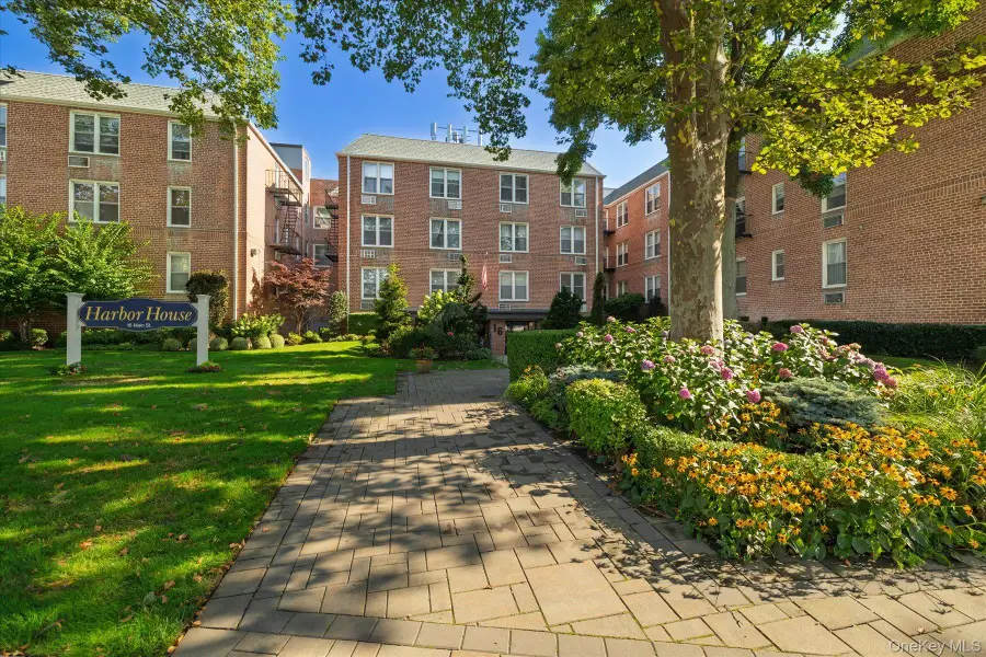 16 Main Street #2G, East Rockaway, NY 11518 - #3