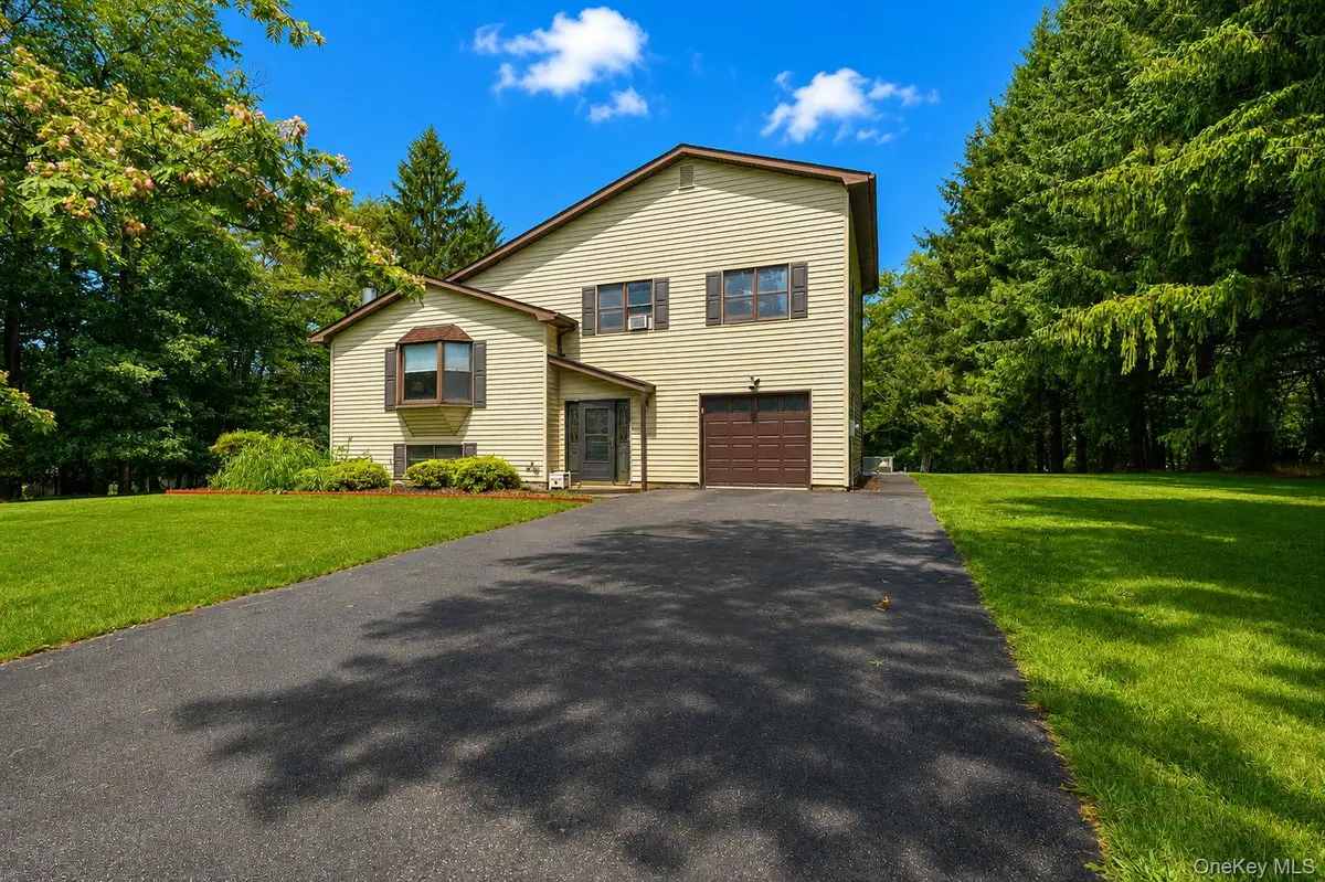 18 Hillside Road, Slate Hill, NY 10973 - #1
