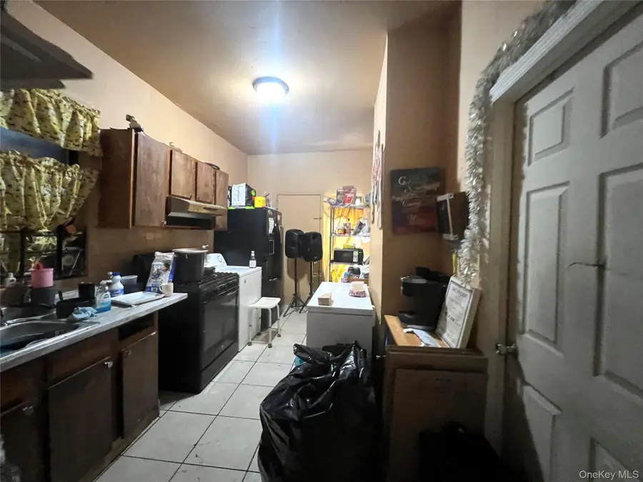 1819 Waterloo Place, Bronx, NY 10460 - #2