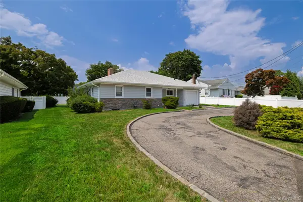 296 N Long Beach Road, Rockville Centre, NY 11570