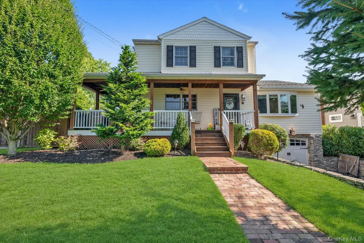 14 Coles Place, Northport, NY 11768 - #1