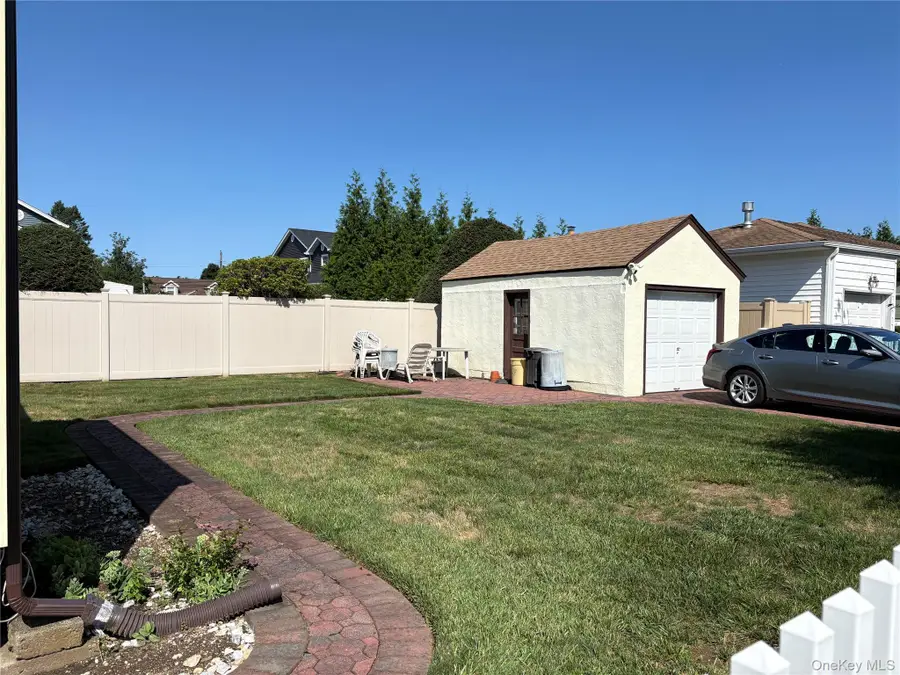 39 Emma Street, Bethpage, NY 11714 - #2