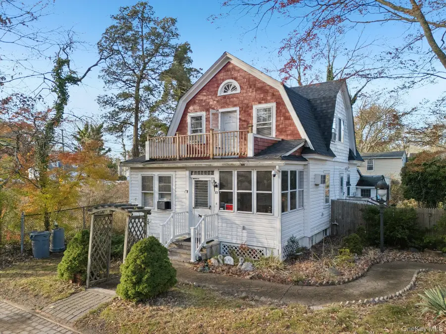 83 Elm Road E, Mastic Beach, NY 11951 - #3