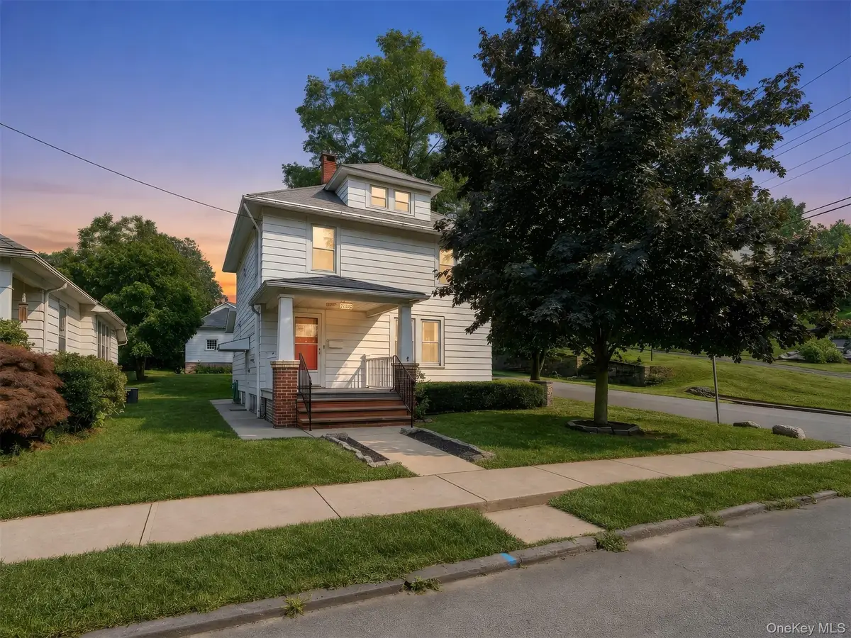 284 Clifton Avenue, Kingston, NY 12401 - #1