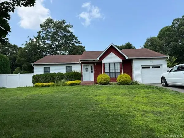 57 Marc Drive, Ridge, NY 11961