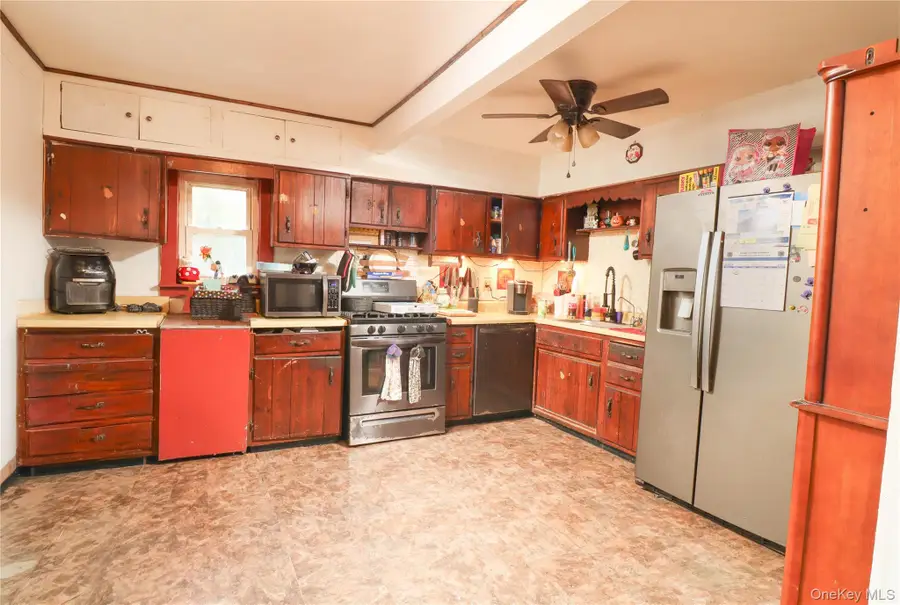 8 Parsons Lane, Middletown, NY 10940 - #2