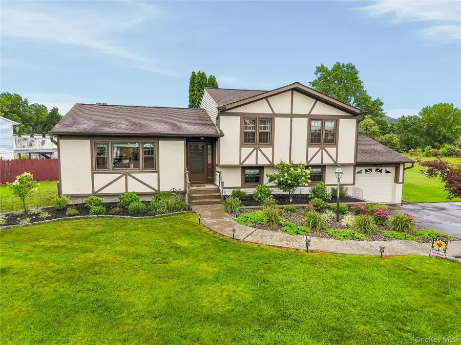 23 Buckingham Place, Washingtonville, NY 10992 - #2