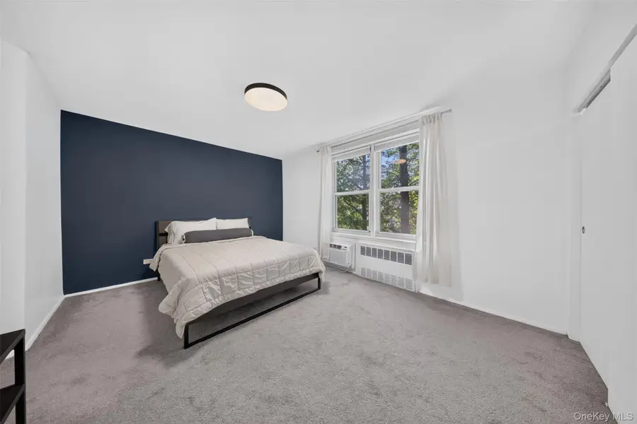 241-20 Northern Boulevard #3P, Douglaston, NY 11362 - #3