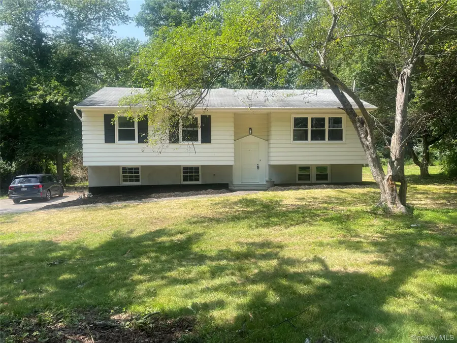 15 Vandewater Drive, Wappingers Falls, NY 12590 - #3