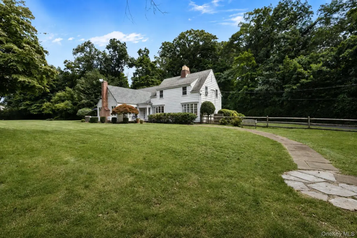 1 Stonegate Lane, Old Brookville, NY 11545 - #1