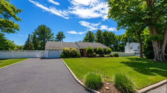 9 Singingwood Drive, Stony Brook, NY 11790 - #1