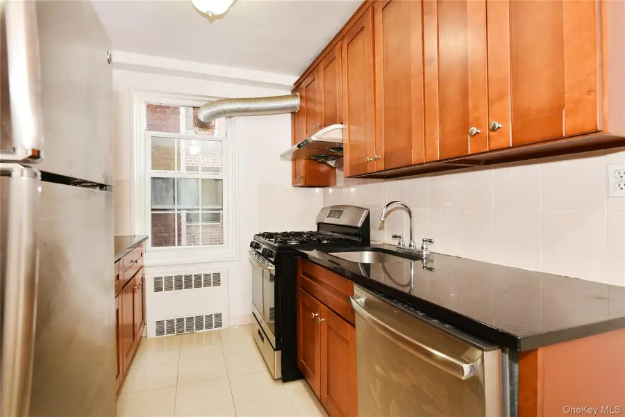 139-09 84 Drive #307, Briarwood, NY 11435 - #3