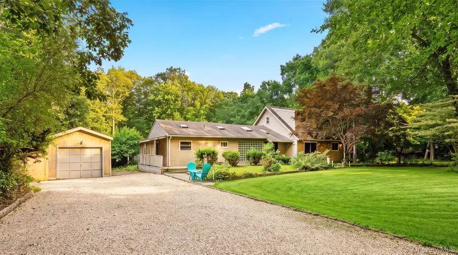 10 Eagle Drive, Ridge, NY 11961 - #2