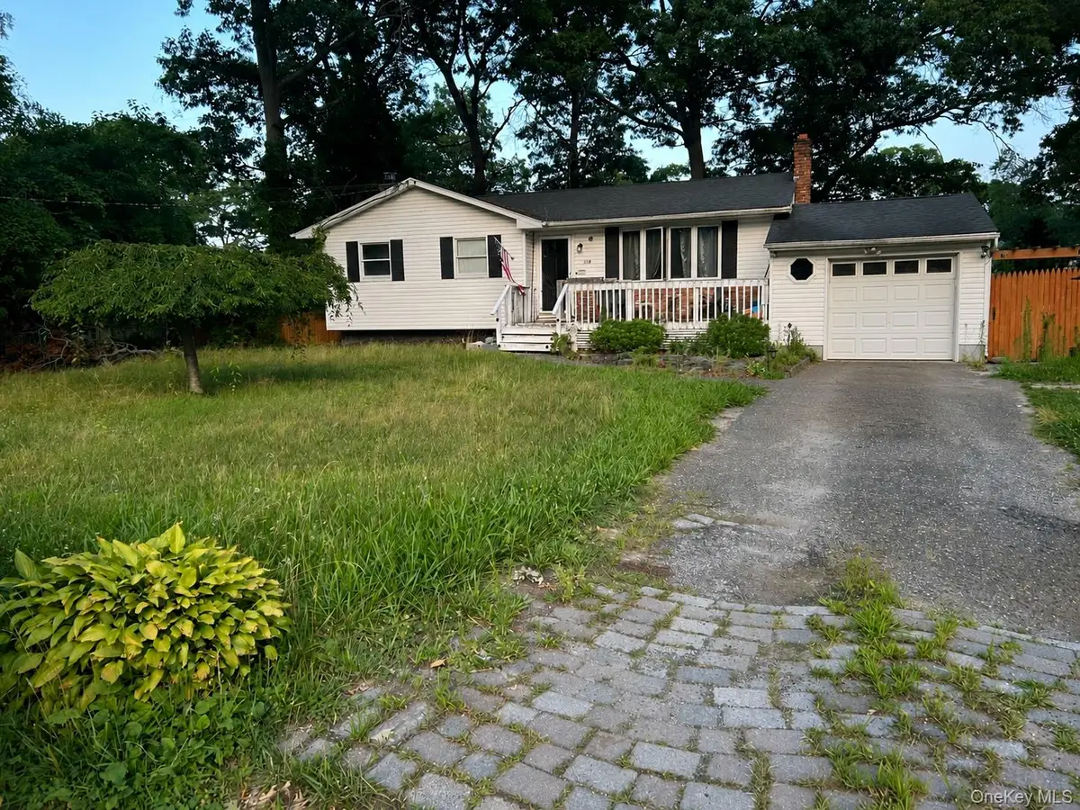 229 Mill Road, Holbrook, NY 11741 - #1