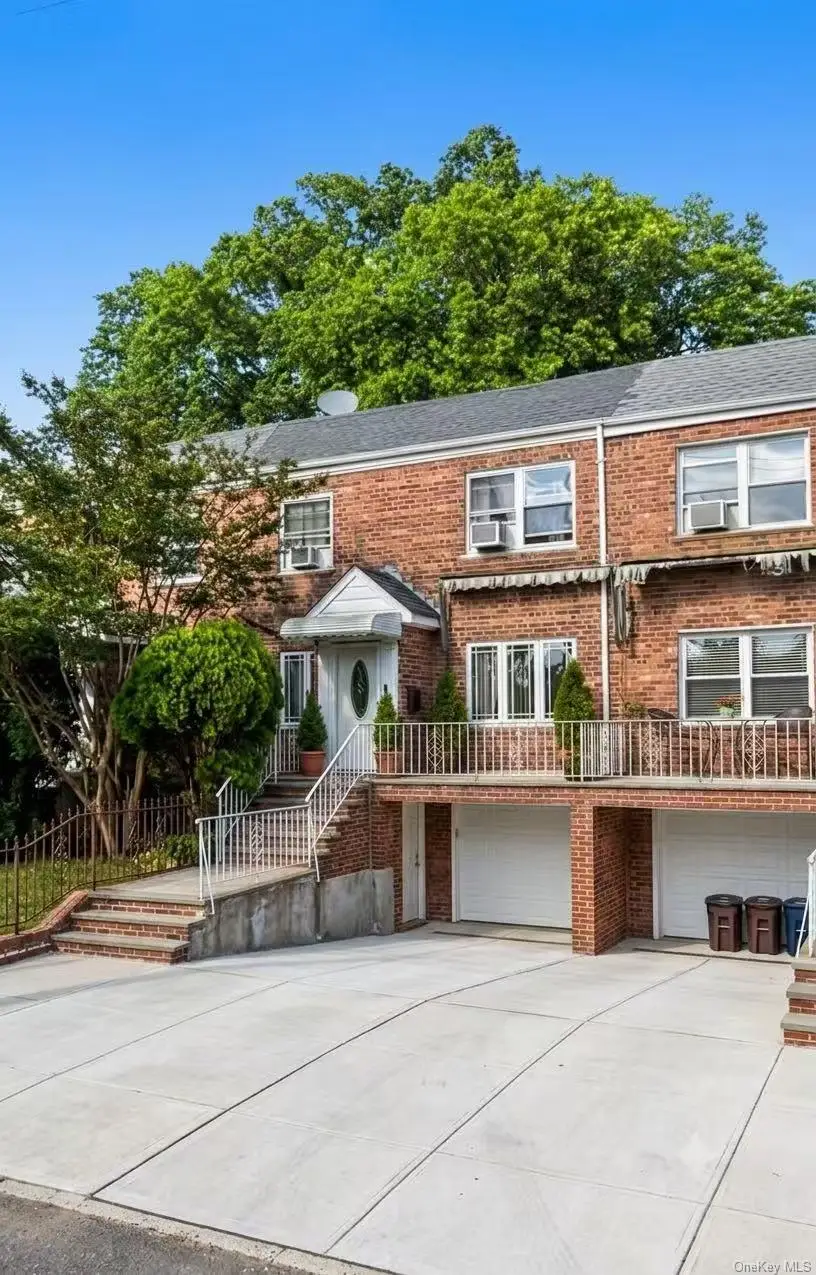 5629 210th Street, Oakland Gardens, NY 11364 - #1