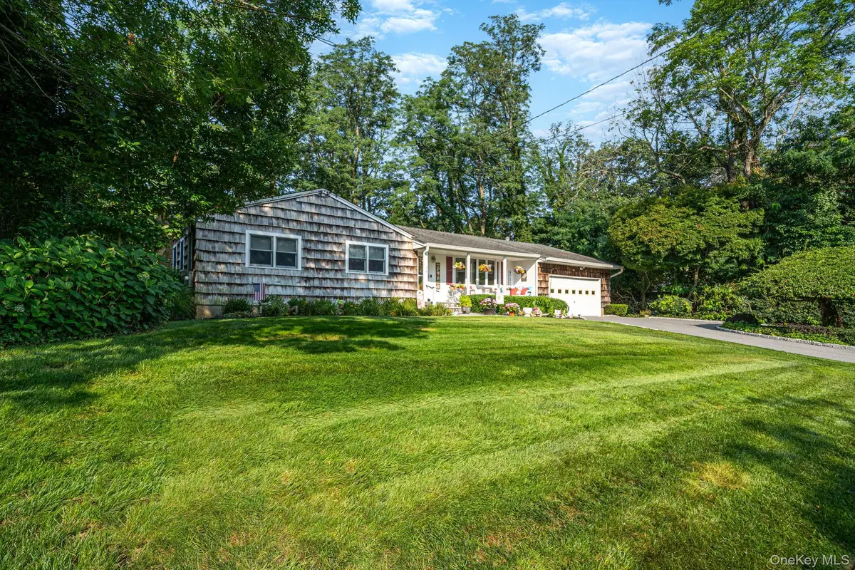46 Marbeth Circle, Miller Place, NY 11764 - #1