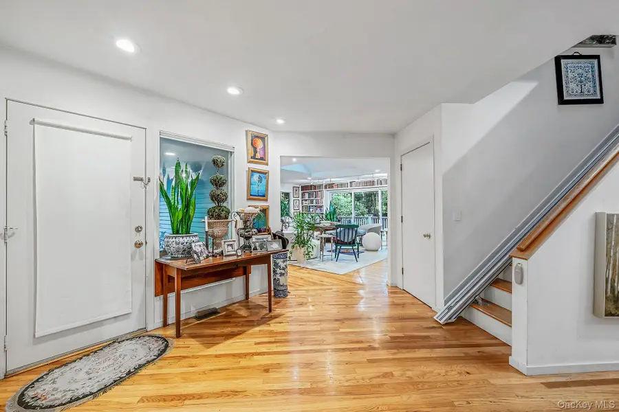 16 Joshuas Path, East Hampton, NY 11937 - #3