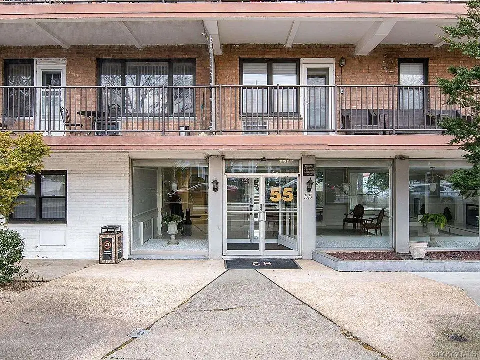 55 S Bergen Place #1 B, Freeport, NY 11520 - #1
