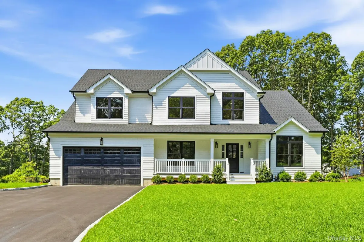 333 Concord Court, Dix Hills, NY 11746 - #1