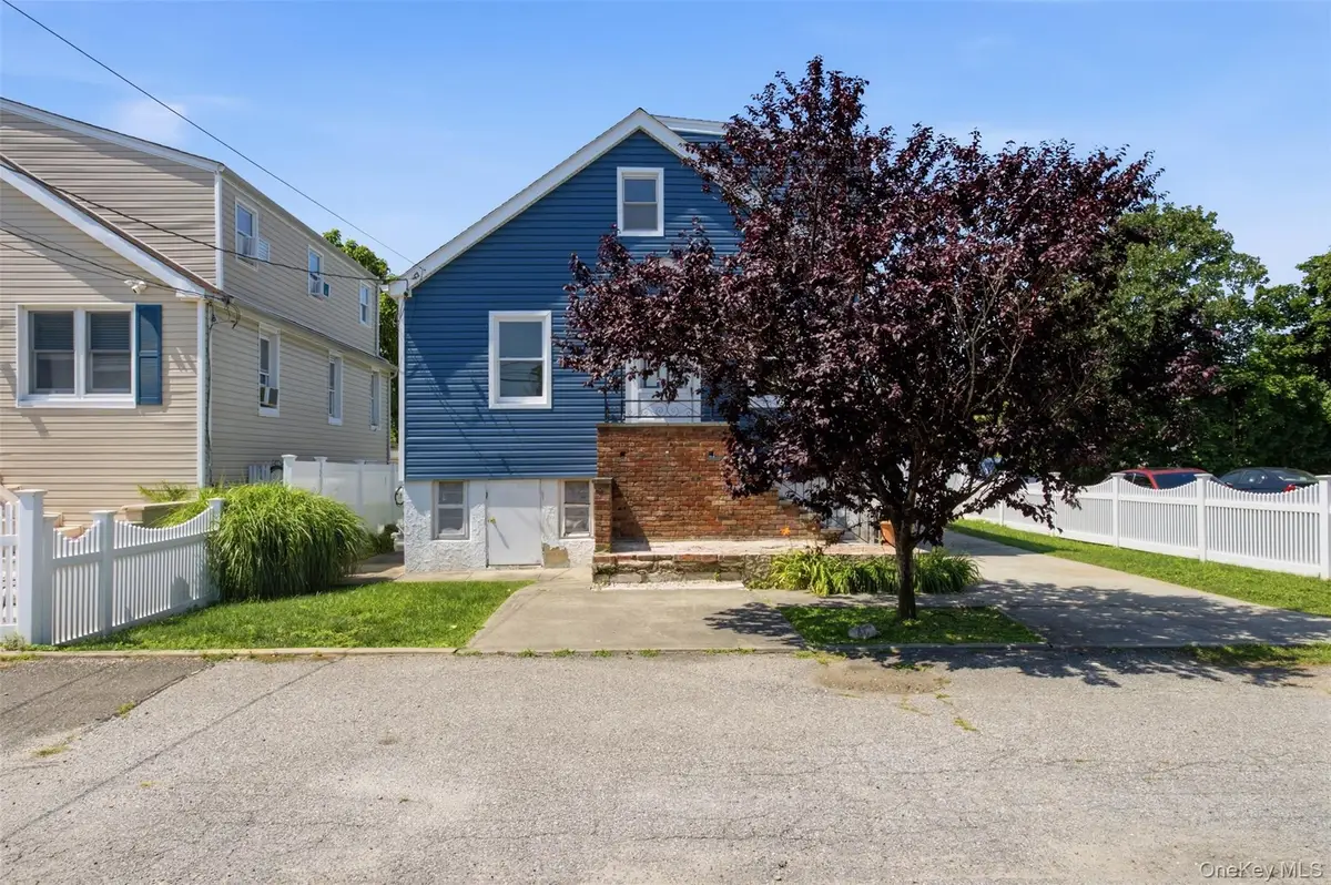 8 5th Street, Bayville, NY 11709 - #1