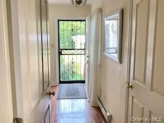 87 11th Avenue, South Huntington, NY 11746 - #2