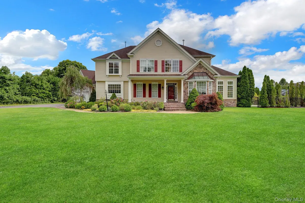 7 Brookline Court, Wading River, NY 11792 - #1