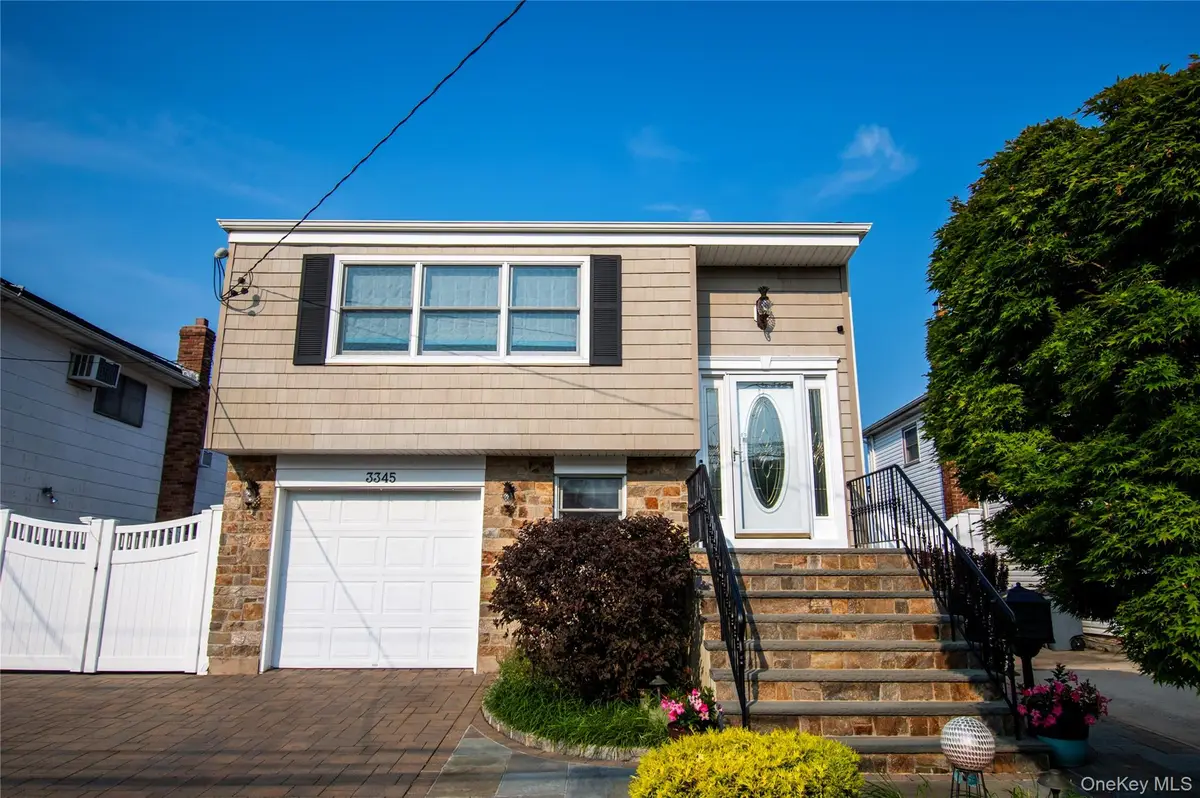 3345 Parkway Drive, Baldwin, NY 11510 - #1