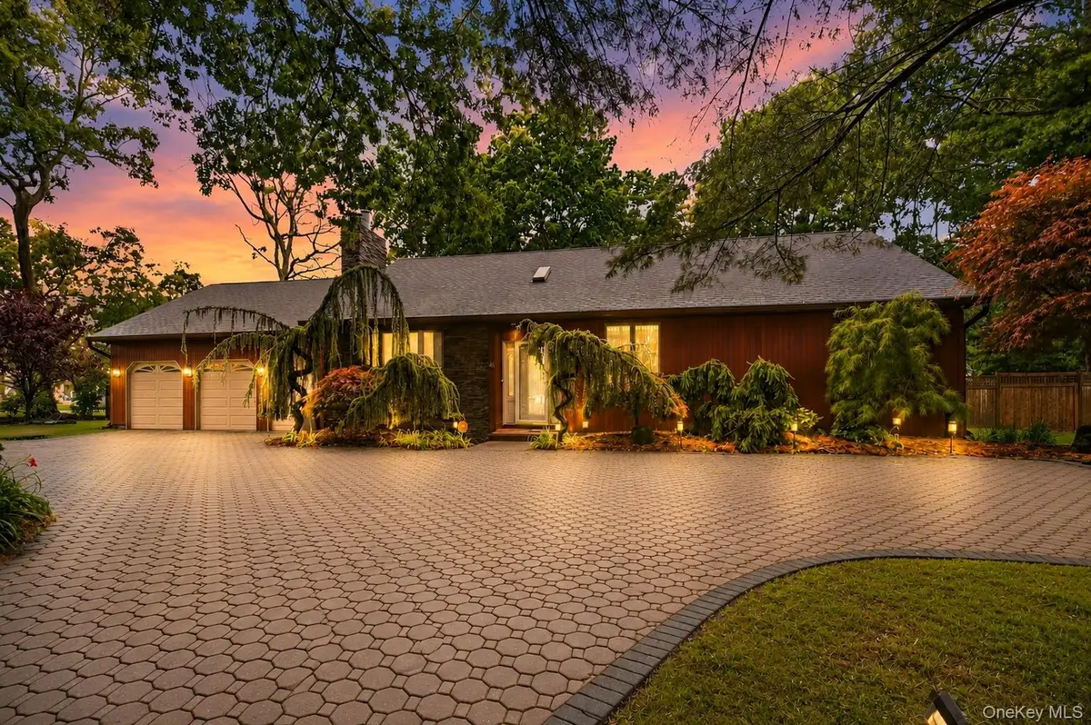 46 Margin Drive W, Shirley, NY 11967 - #1