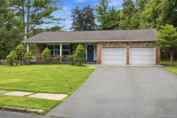 17 Little Brook Lane, New City, NY 10956