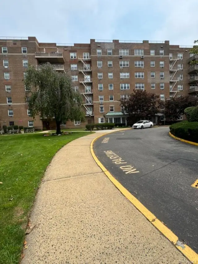 151-15 84th Street #5N, Howard Beach, NY 11414 - #1