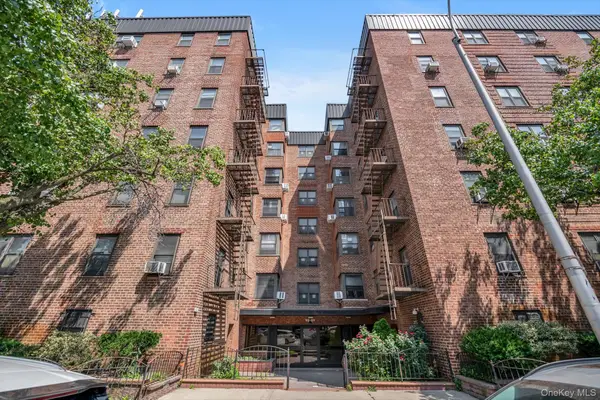 90-09 N Northern #102, Jackson Heights, NY 11370