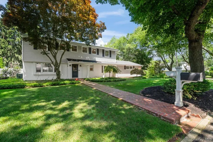 39 Marie Drive, Huntington, NY 11743 - #2
