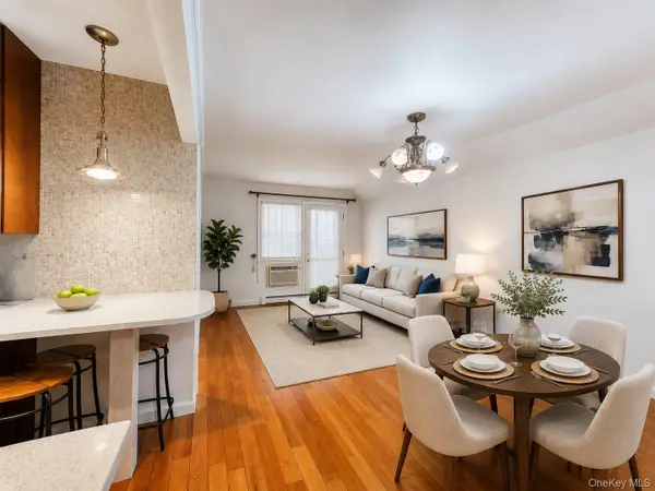 140-18 33 Avenue #4, Flushing, NY 11354