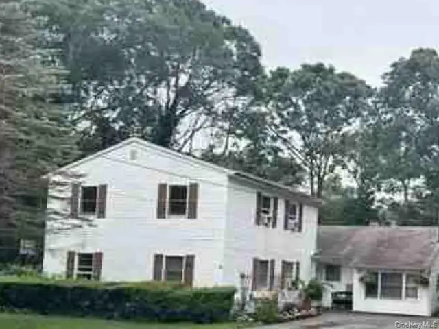 16 Astor Drive, Shirley, NY 11967 - #2