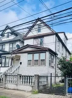 14649 105th Avenue, Jamaica, NY 11435 - #1