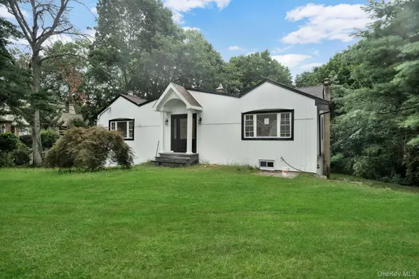 7 Weinmann Boulevard, Melville, NY 11747