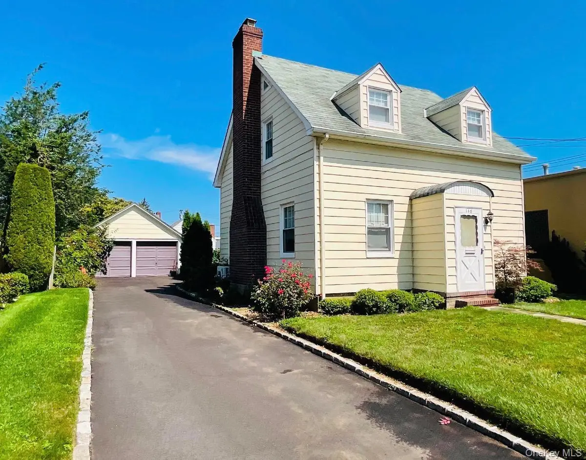 148 Canterbury Road, Williston Park, NY 11596 - #1