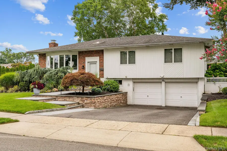 1 Cortland Avenue, Jericho, NY 11753 - #2