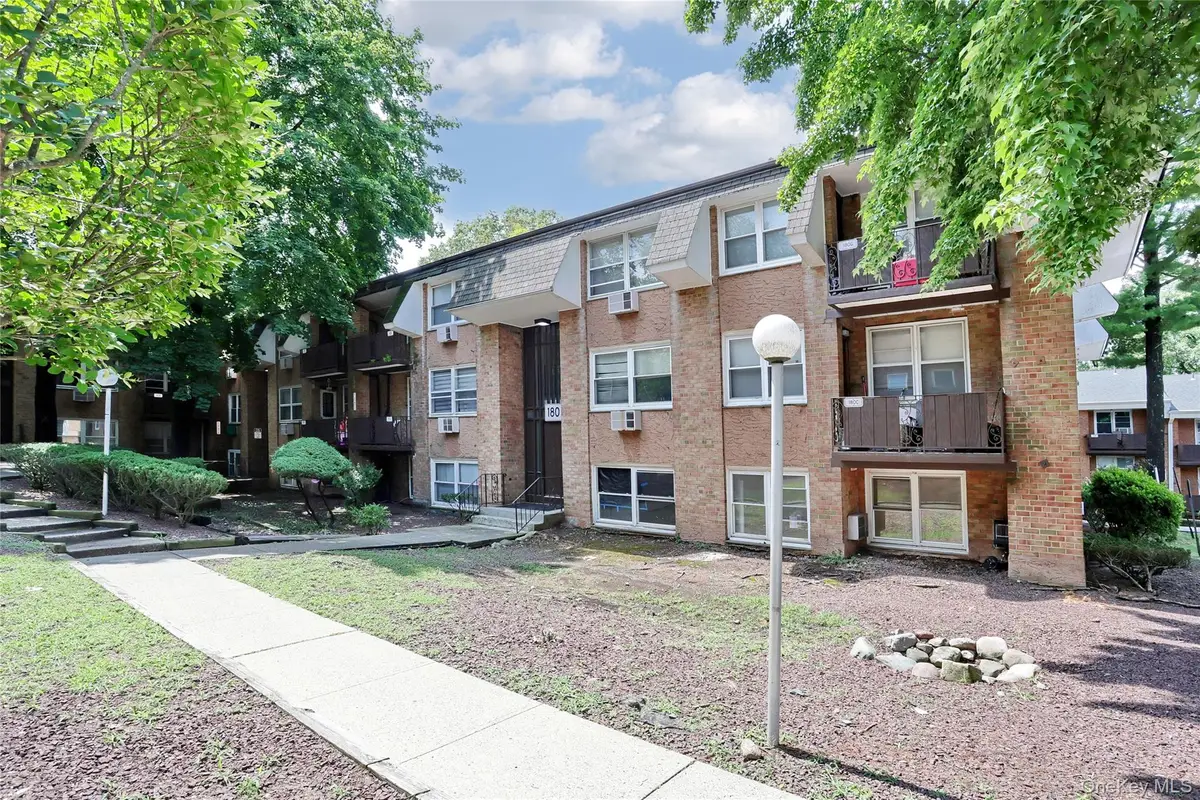 180 Kearsing Parkway #B, Monsey, NY 10952 - #1