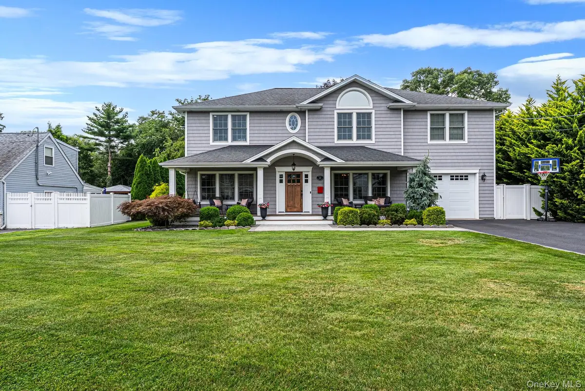 121 Bayway Avenue, Bay Shore, NY 11706 - #1
