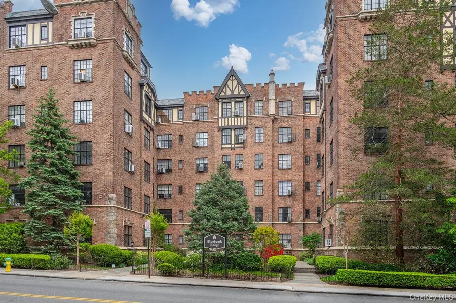 2 Westchester Ave #3K, White Plains, NY 10601 - #3