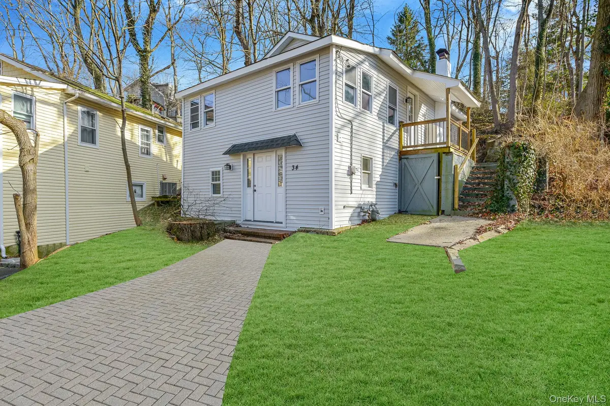 34 Glenna Little Trail, Huntington, NY 11743 - #1