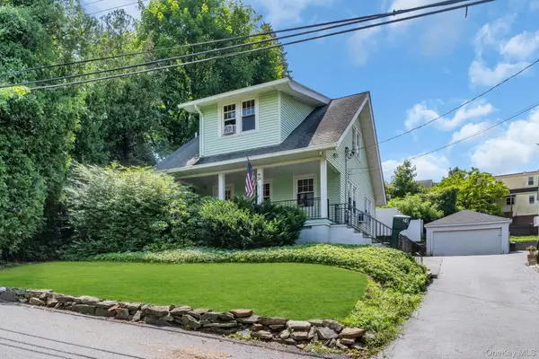 24 Howard Avenue, Valhalla, NY 10595