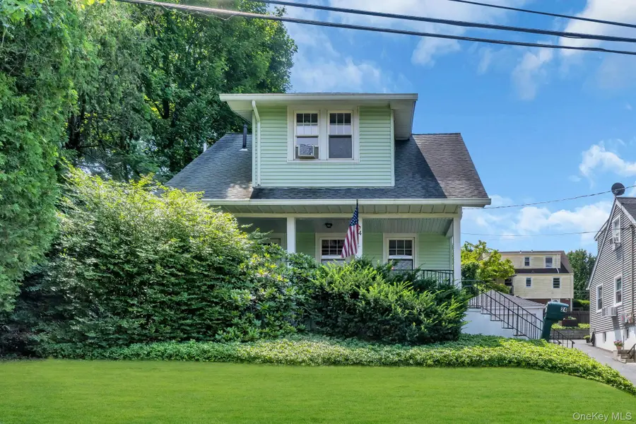 24 Howard Avenue, Valhalla, NY 10595 - #2