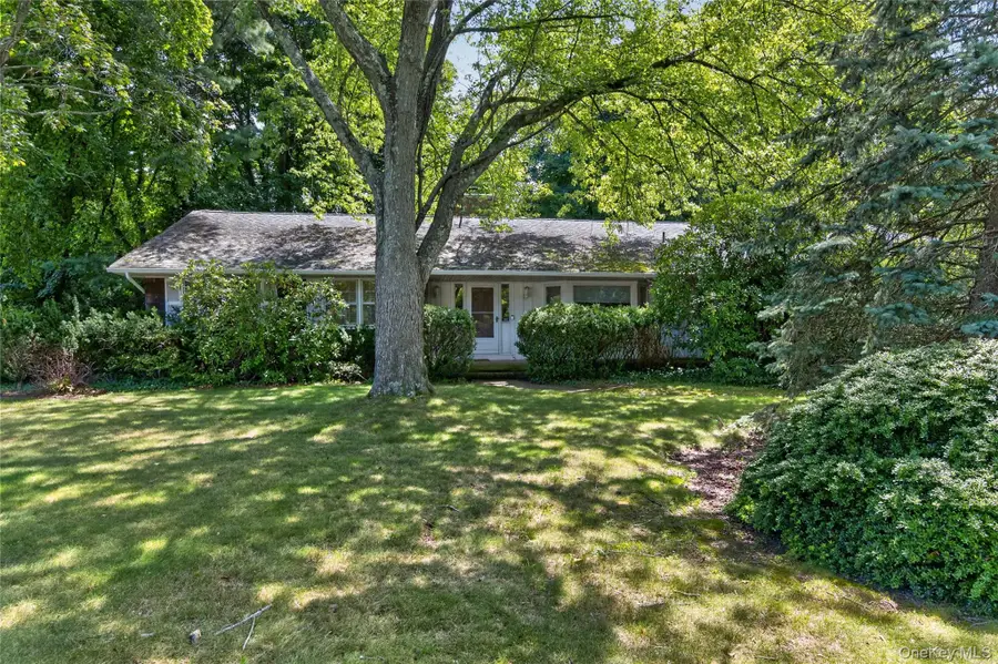 22 S Lot Road, Smithtown, NY 11787 - #2