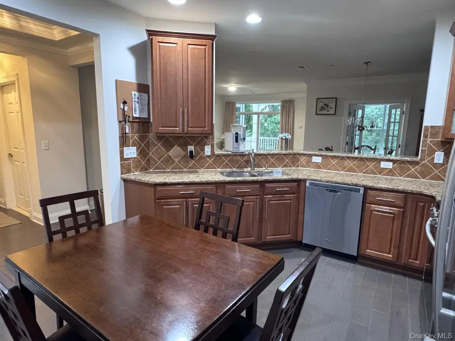 622 Regency Drive, Fishkill, NY 12524 - #3