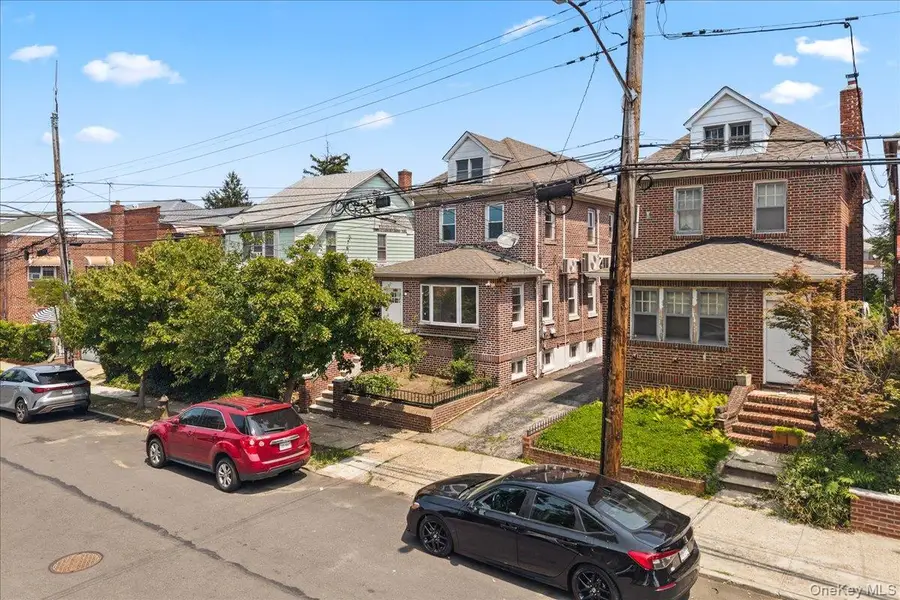 4084 Seton Avenue, Bronx, NY 10466 - #2
