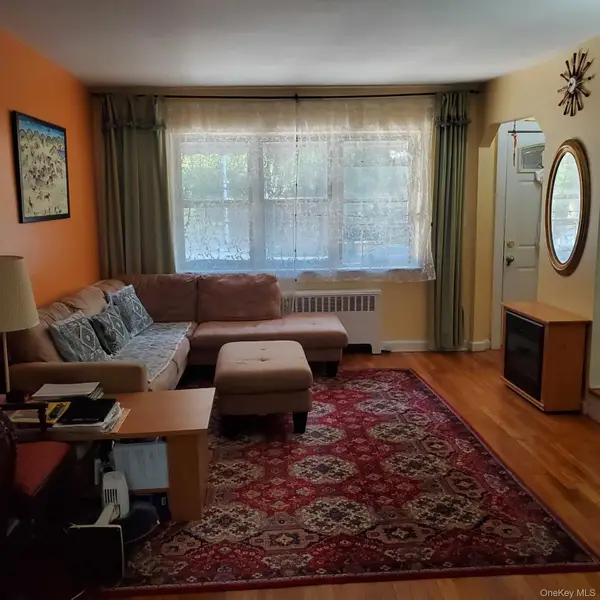 1162 Adee Avenue, Bronx, NY 10469