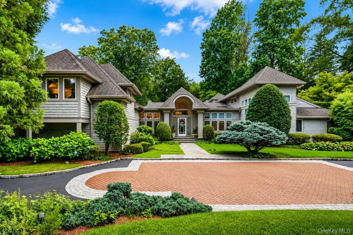 24 Winding Lane, Upper Brookville, NY 11545 - #1