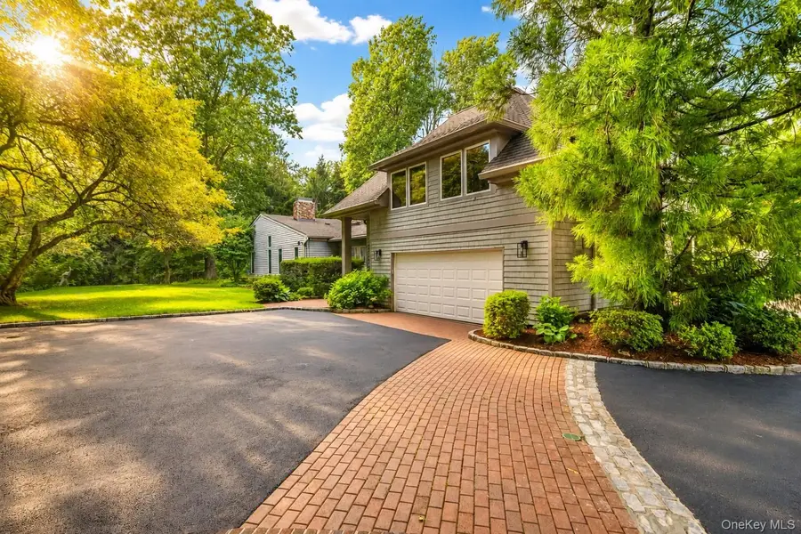 24 Winding Lane, Upper Brookville, NY 11545 - #3
